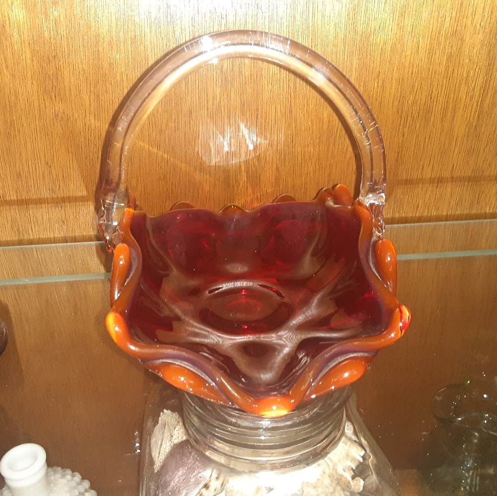 Beautiful ruby basket - Picture 7 of 7